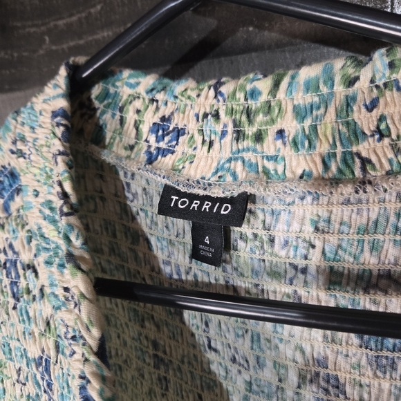 torrid floral t shirt style dress - Picture 3 of 7